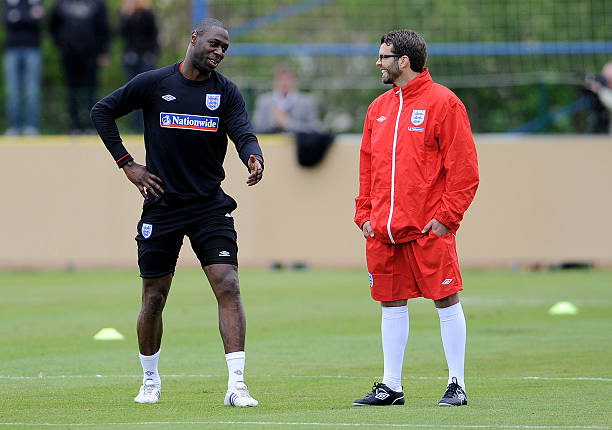 的中场球员 的中场球员